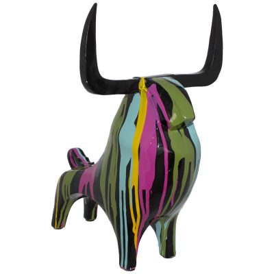 Bul graffiti with horns